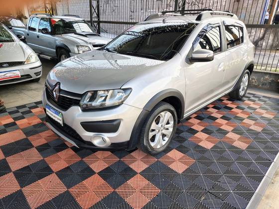 RENAULT SANDERO 1.6 STEPWAY 8V FLEX 4P MANUAL RENAULT SANDERO 1.6 STEPWAY 8V FLEX 4P MANUAL